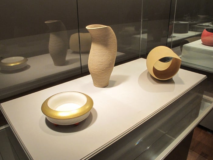 Modern pottery